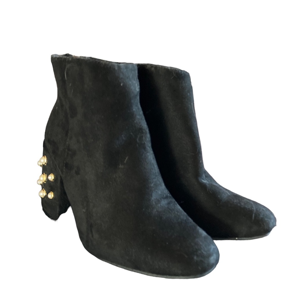 5/25$ ✨ Ankle Boots